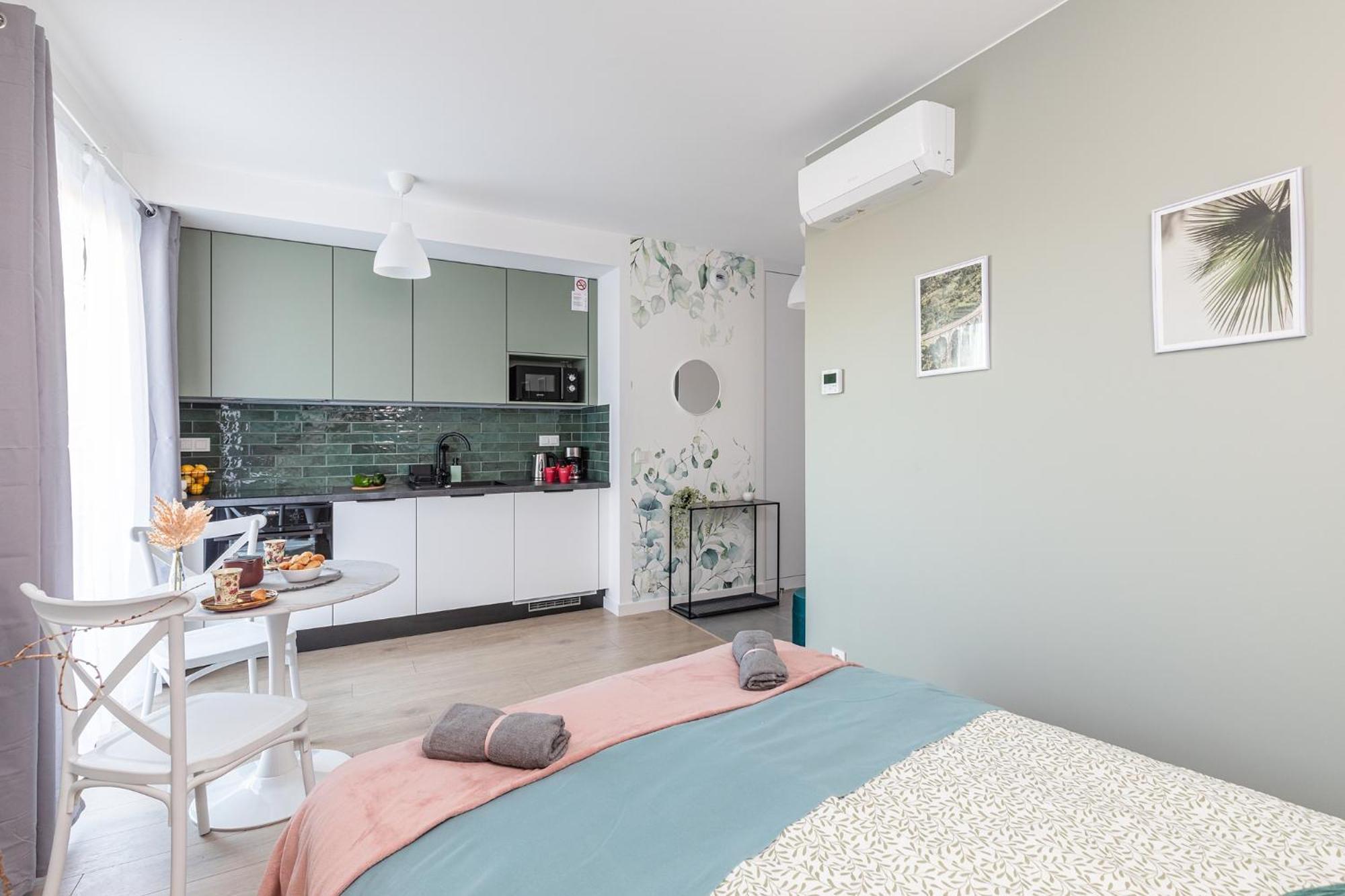Superapart Nowy Sluzewiec, Next To Chopina Airport, Tor Sluzewiec, Aircondition 华沙 外观 照片